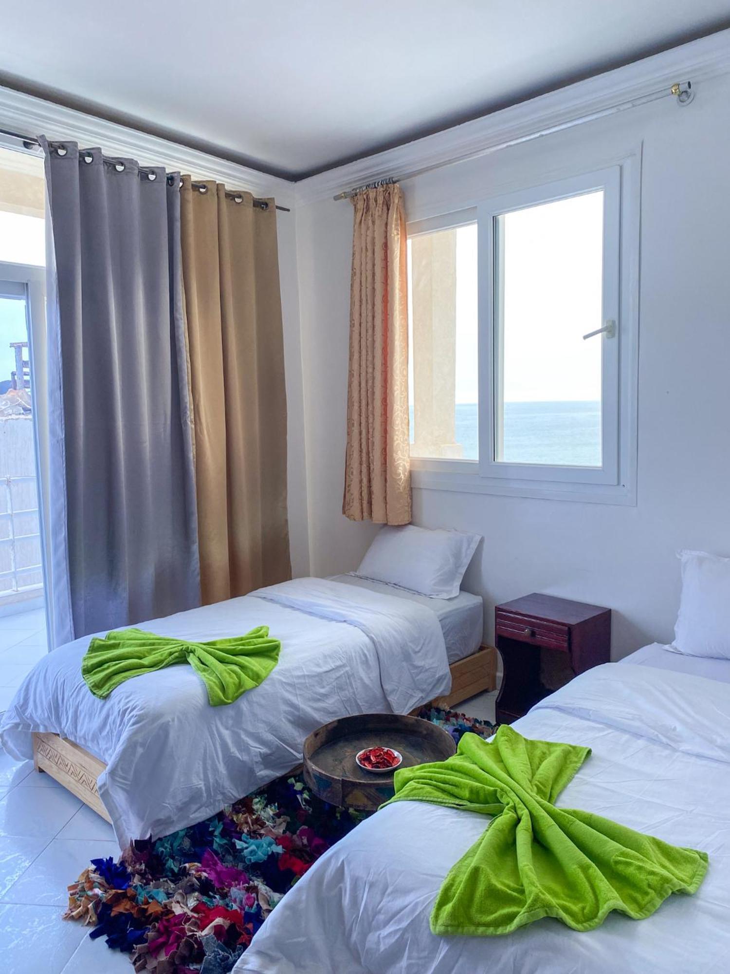 Locals Taghazout Surfcamp Hotell Eksteriør bilde