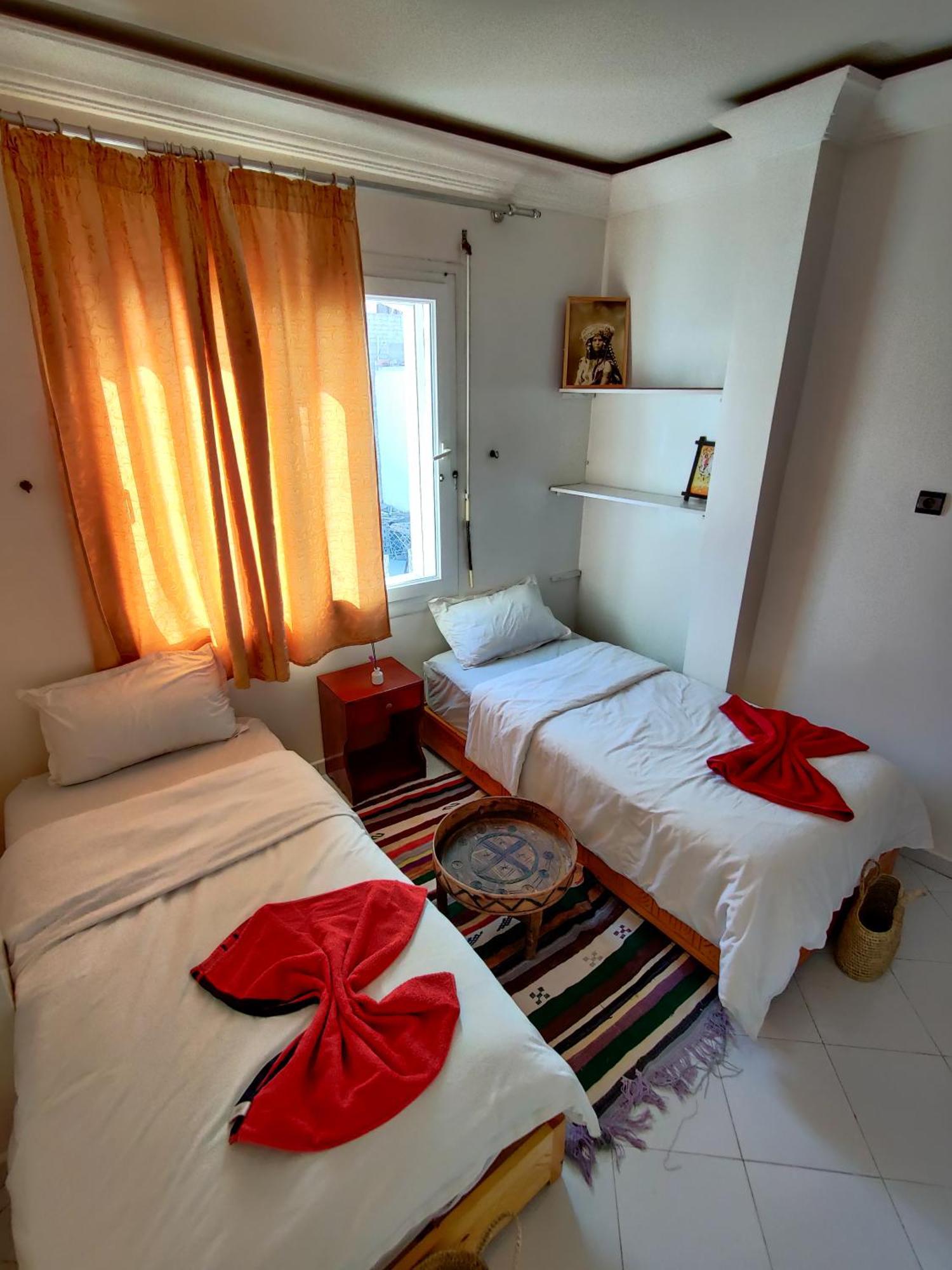 Locals Taghazout Surfcamp Hotell Eksteriør bilde