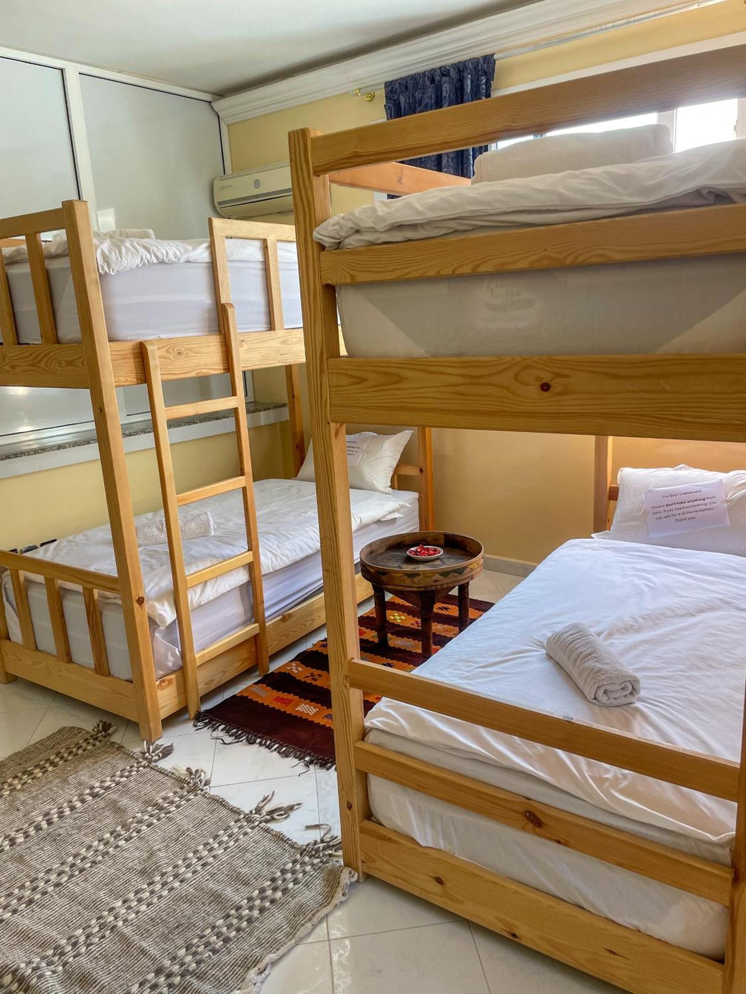 Locals Taghazout Surfcamp Hotell Eksteriør bilde