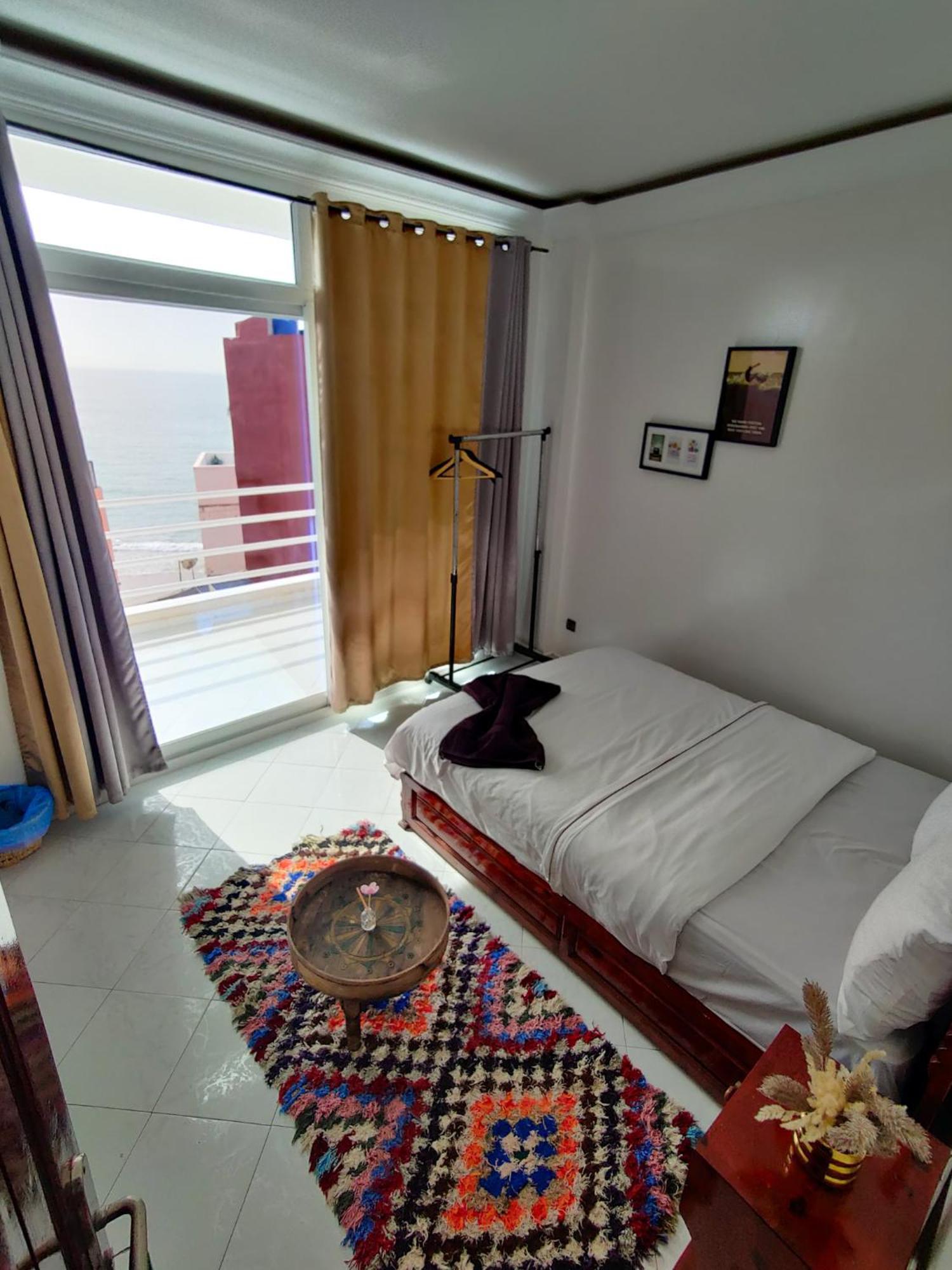 Locals Taghazout Surfcamp Hotell Eksteriør bilde